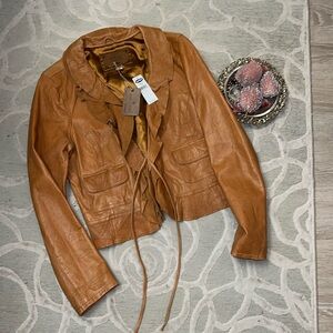 NWT🌷OLD NAVY🌷Tan leather ruffle collar tie front lined jacket